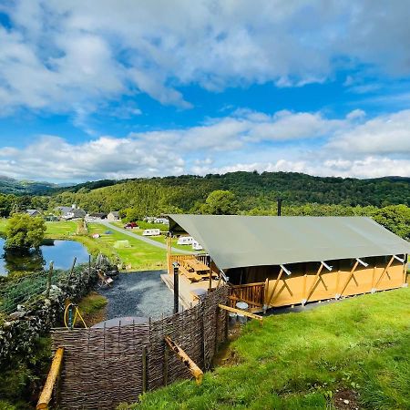 Mountain View Safari Tent With Hot Tub In The Heart Of Snowdonia Dolgellau Ngoại thất bức ảnh
