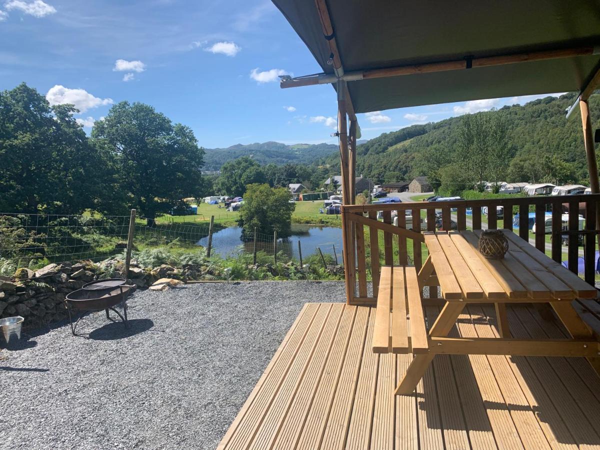 Mountain View Safari Tent With Hot Tub In The Heart Of Snowdonia Dolgellau Ngoại thất bức ảnh